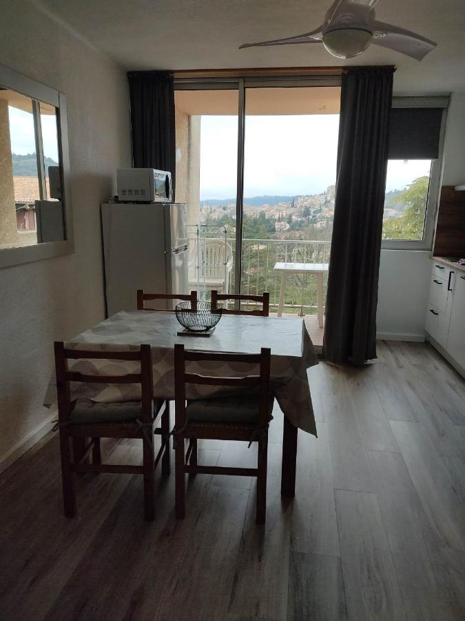 Residence Les Chenes Blancs Appartement T2 Gréoux-les-Bains Buitenkant foto